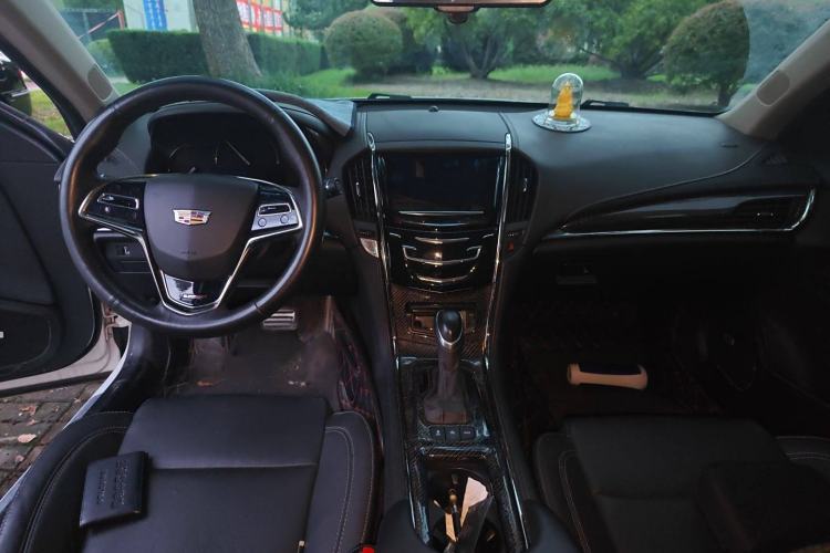 Used Cadillac ATS-L 2017 28T Fashion Edition Center Console