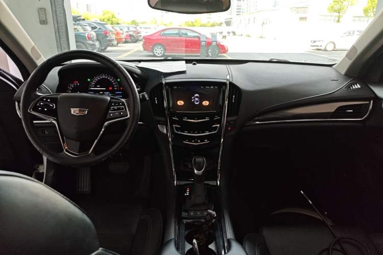 Used Cadillac ATS-L 2017 28T Tech Edition Center Console