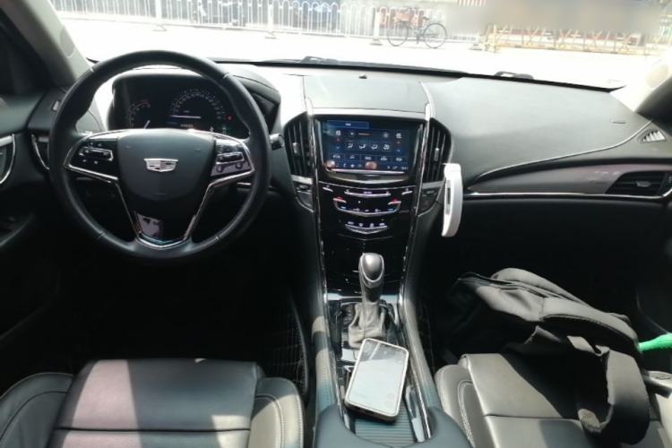 Used Cadillac ATS-L 2017 28T Fashion Edition Center Console
