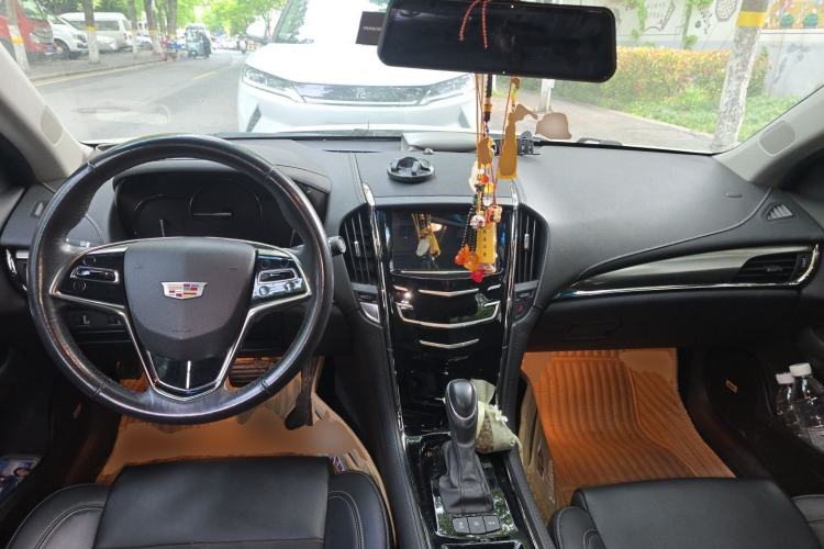Used Cadillac ATS-L 2017 28T Tech Edition Center Console