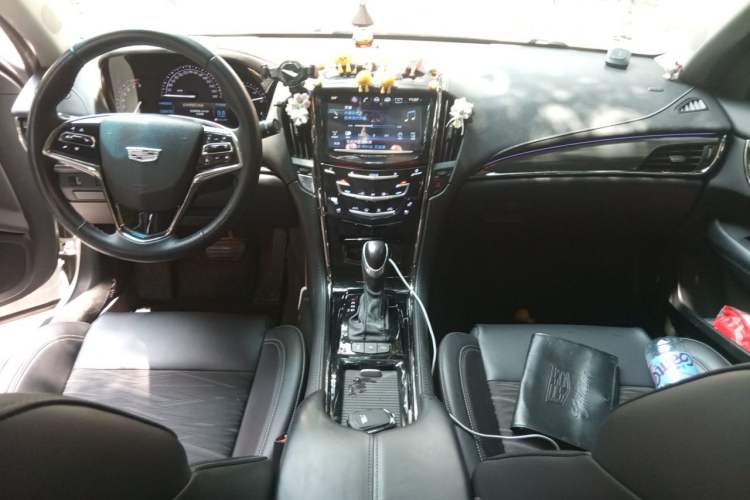 Used Cadillac ATS-L 2017 28T Tech Edition Center Console