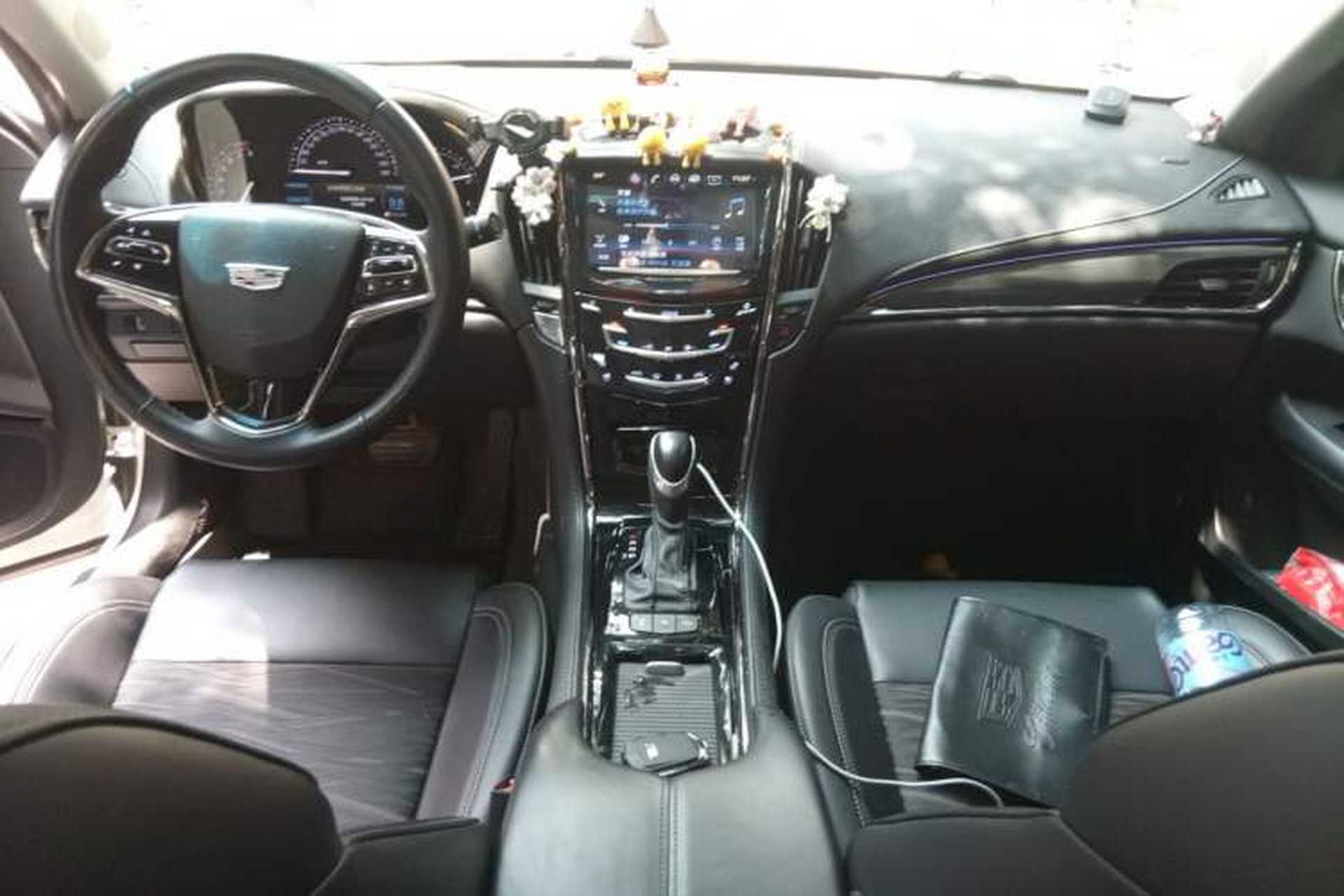 Used Cadillac ATS-L 2017 28T Tech Edition Center Console