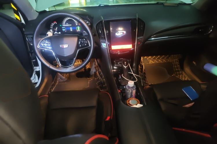 Used Cadillac ATS-L 2017 28T Tech Edition Center Console