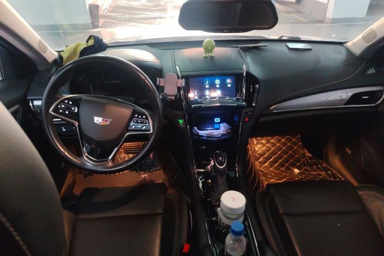 Used Cadillac ATS-L 2017 28T Fashion Edition Center Console