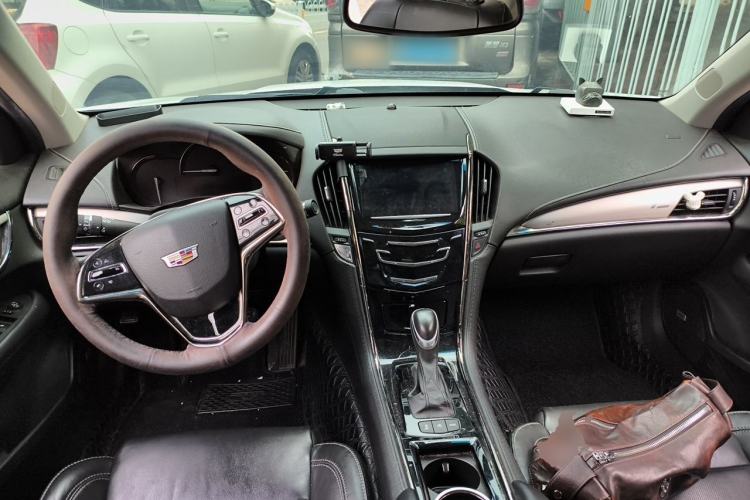 Used Cadillac ATS-L 2017 28T Fashion Edition Center Console
