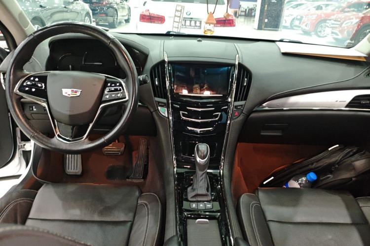 Used Cadillac ATS-L 2017 28T Fashion Edition Center Console