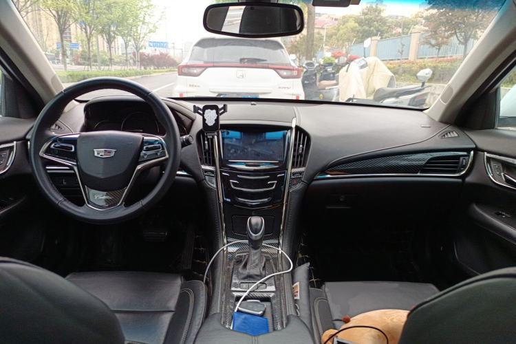 Used Cadillac ATS-L 2017 28T Fashion Edition Center Console