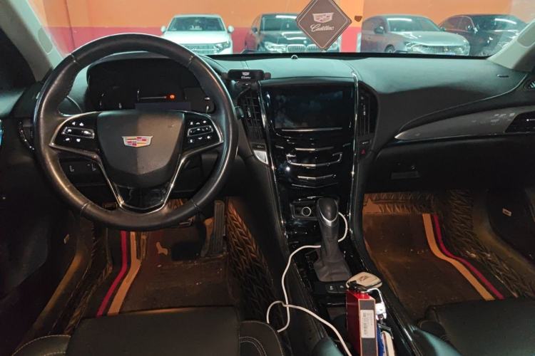 Used Cadillac ATS-L 2017 28T Fashion Edition Center Console