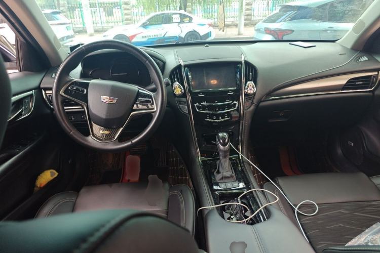Used Cadillac ATS-L 2017 28T Tech Edition Center Console