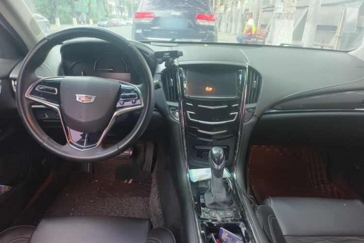 Used Cadillac ATS-L 2017 28T Tech Edition Center Console