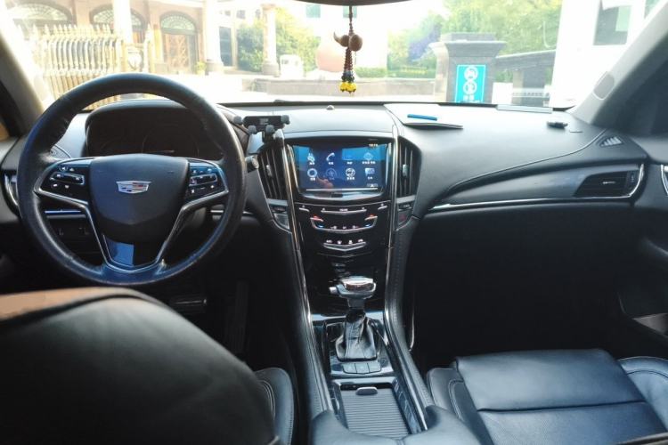 Used Cadillac ATS-L 2017 28T Fashion Edition Center Console