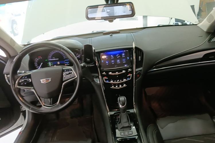 Used Cadillac ATS-L 2017 28T Tech Edition Center Console