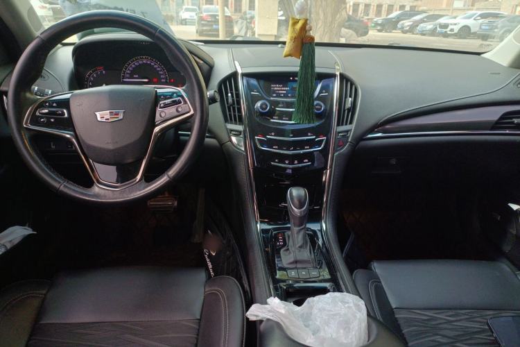 Used Cadillac ATS-L 2017 28T Tech Edition Center Console