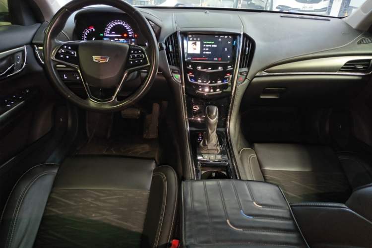 Used Cadillac ATS-L 2017 28T Tech Edition Center Console