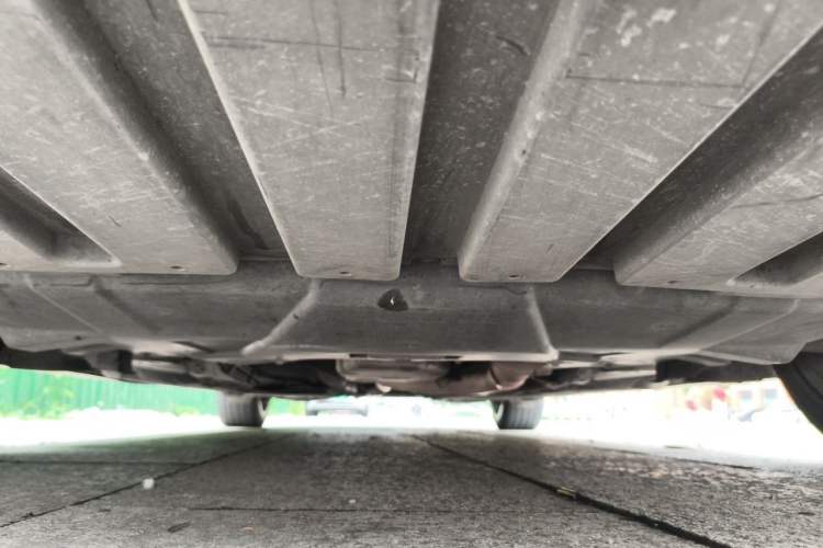 Used Cadillac ATS-L 2017 28T Fashion Edition Chassis Front
