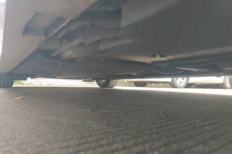 Used Cadillac ATS-L 2017 28T Fashion Edition Chassis Front Left