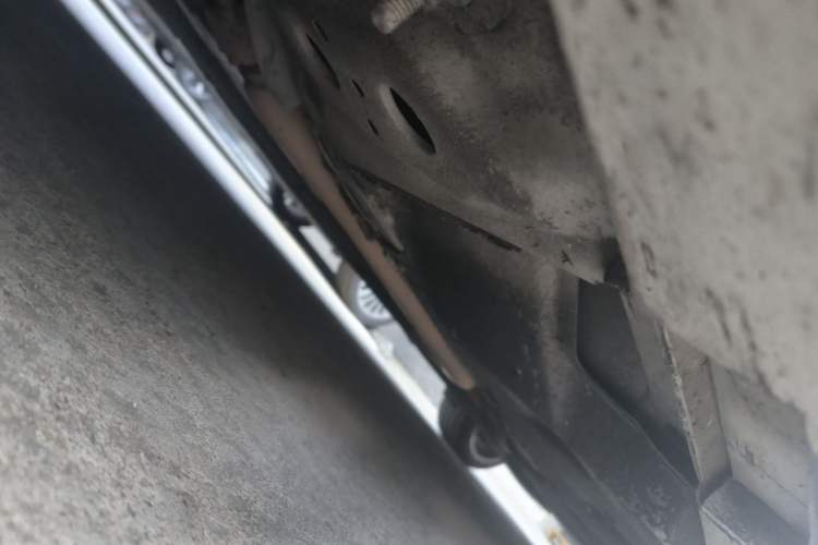 Used Cadillac ATS-L 2017 28T Fashion Edition Chassis Front Left