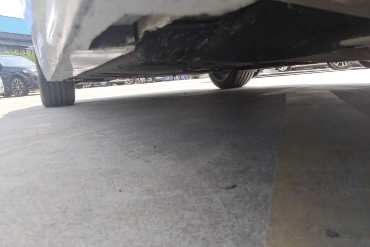 Used Cadillac ATS-L 2017 28T Tech Edition Chassis Front Right