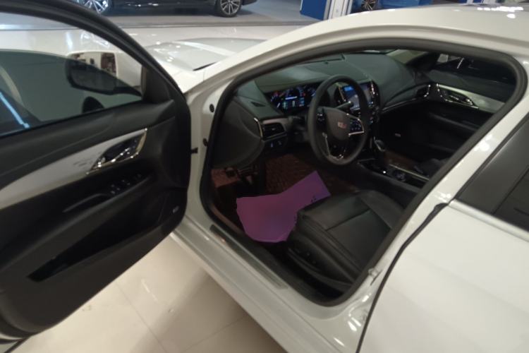 Used Cadillac ATS-L 2017 28T Fashion Edition Driver Seat