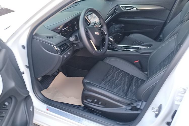 Used Cadillac ATS-L 2017 28T Tech Edition Driver Seat