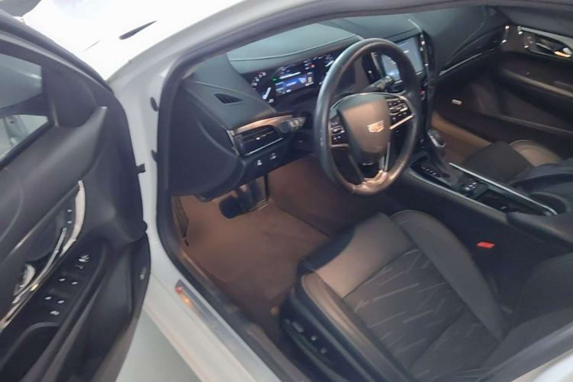 Used Cadillac ATS-L 2017 28T Tech Edition Driver Seat