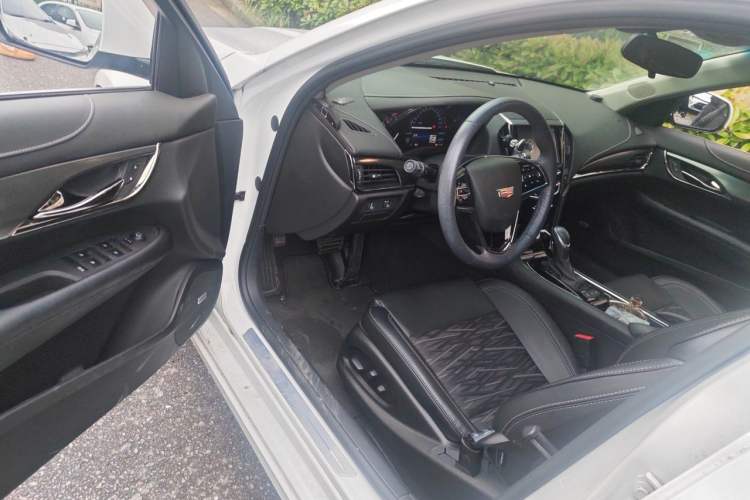 Used Cadillac ATS-L 2017 28T Tech Edition Driver Seat