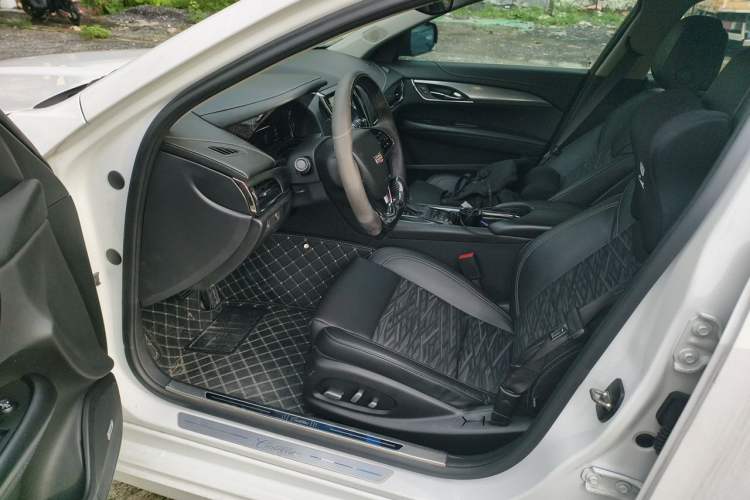 Used Cadillac ATS-L 2017 28T Tech Edition Driver Seat