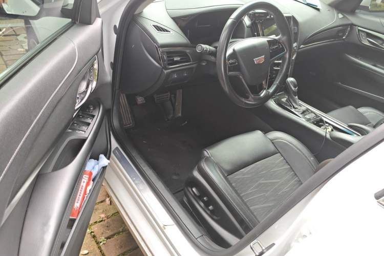 Used Cadillac ATS-L 2017 28T Tech Edition Driver Seat