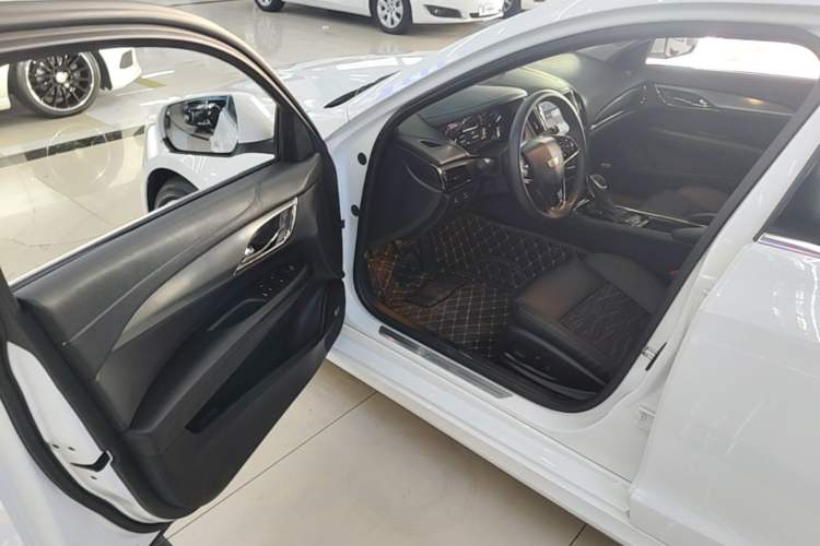 Used Cadillac ATS-L 2017 28T Tech Edition Driver Seat
