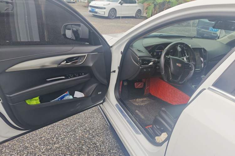 Used Cadillac ATS-L 2017 28T Tech Edition Driver Seat
