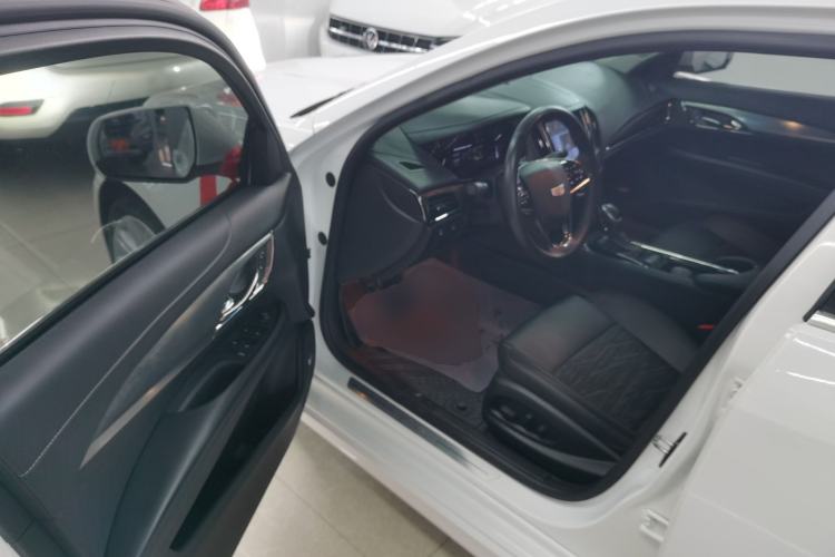 Used Cadillac ATS-L 2017 28T Tech Edition Driver Seat