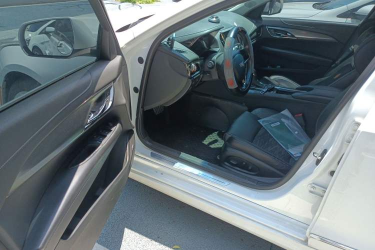 Used Cadillac ATS-L 2017 28T Tech Edition Driver Seat