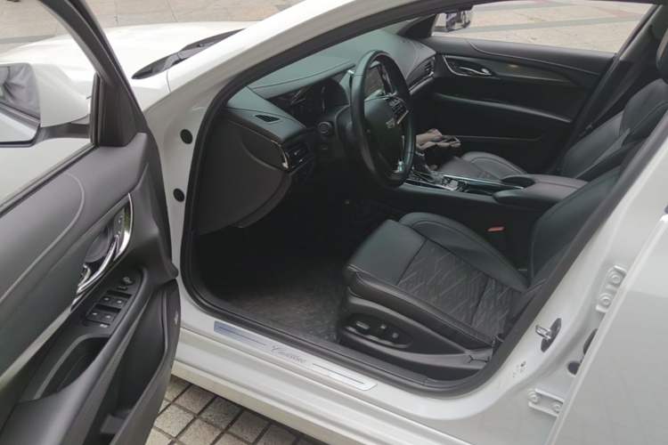 Used Cadillac ATS-L 2017 28T Tech Edition Driver Seat