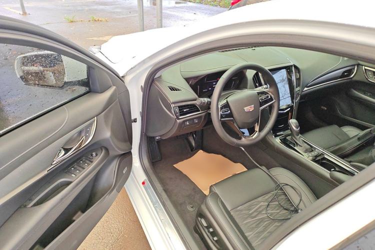 Used Cadillac ATS-L 2017 28T Tech Edition Driver Seat