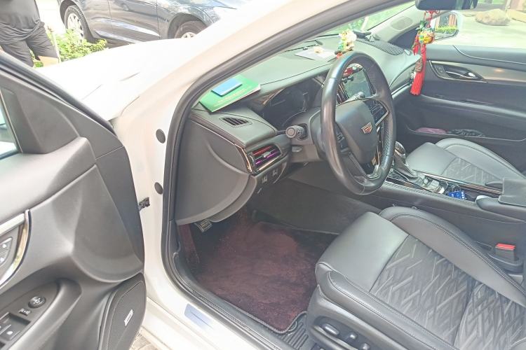 Used Cadillac ATS-L 2017 28T Tech Edition Driver Seat