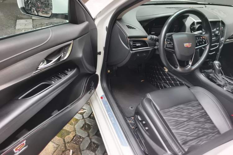 Used Cadillac ATS-L 2017 28T Tech Edition Driver Seat