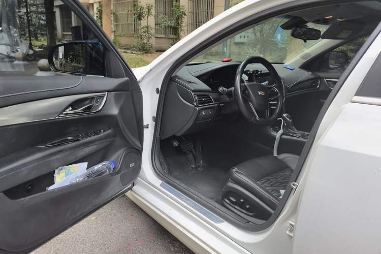 Used Cadillac ATS-L 2017 28T Tech Edition Driver Seat