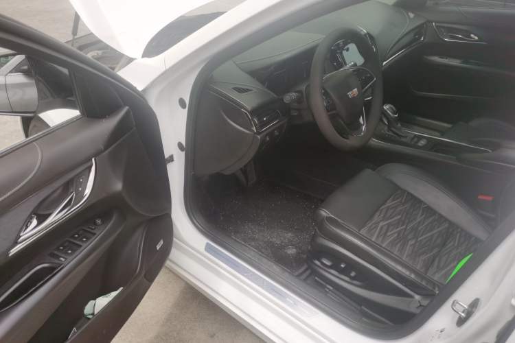 Used Cadillac ATS-L 2017 28T Tech Edition Driver Seat