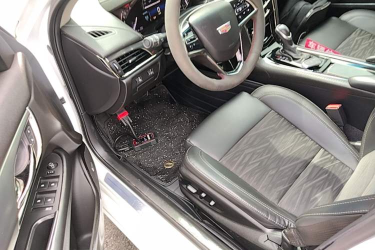 Used Cadillac ATS-L 2017 28T Tech Edition Driver Seat