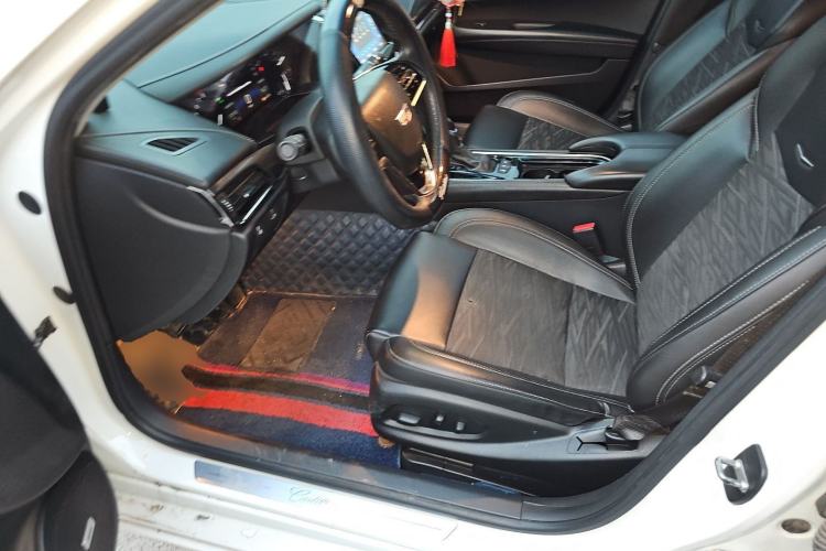 Used Cadillac ATS-L 2017 28T Fashion Edition Driver Seat