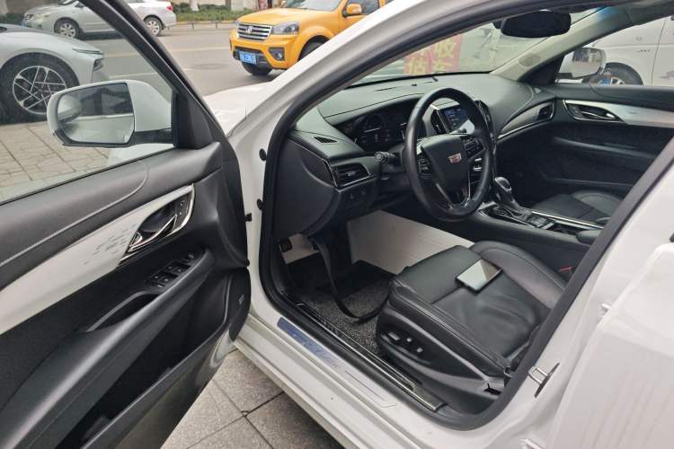 Used Cadillac ATS-L 2017 28T Fashion Edition Driver Seat