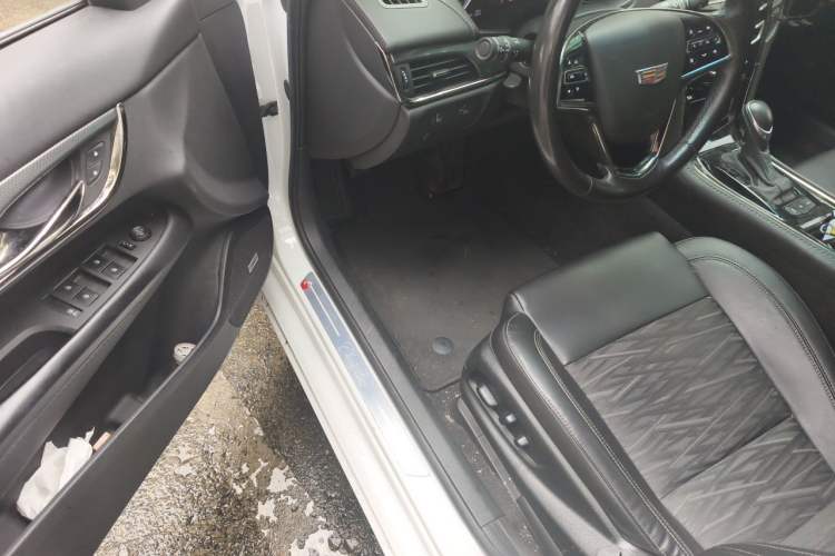 Used Cadillac ATS-L 2017 28T Tech Edition Driver Seat