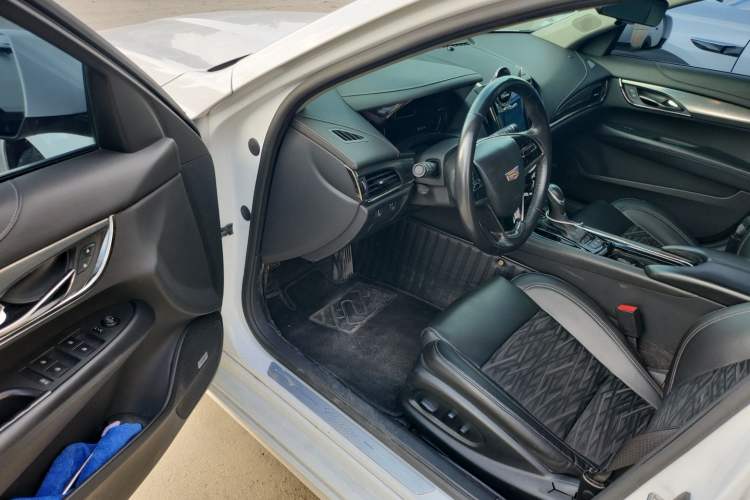 Used Cadillac ATS-L 2017 28T Tech Edition Driver Seat