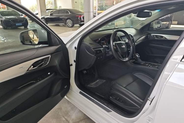 Used Cadillac ATS-L 2017 28T Fashion Edition Driver Seat