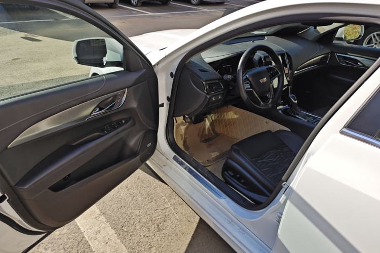 Used Cadillac ATS-L 2017 28T Tech Edition Driver Seat