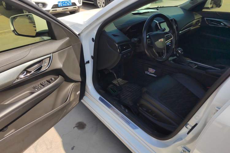 Used Cadillac ATS-L 2017 28T Tech Edition Driver Seat
