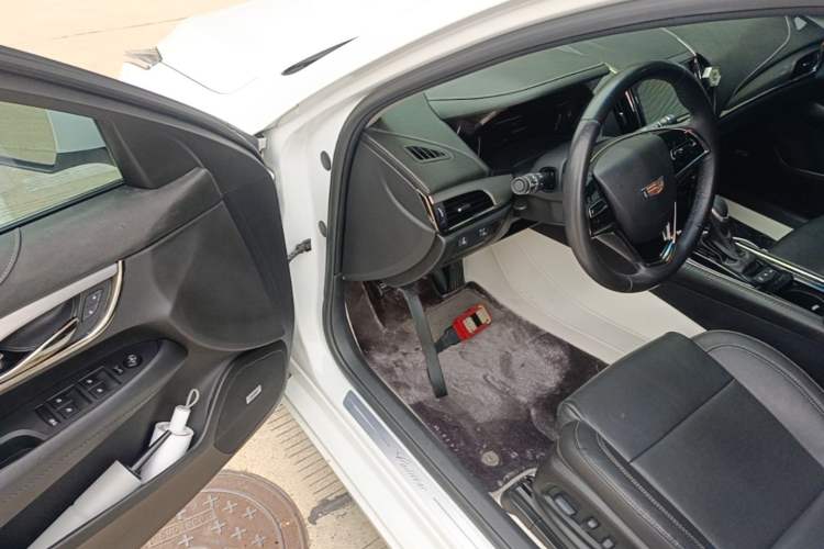 Used Cadillac ATS-L 2017 28T Fashion Edition Driver Seat