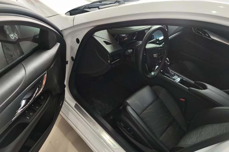 Used Cadillac ATS-L 2017 28T Tech Edition Driver Seat