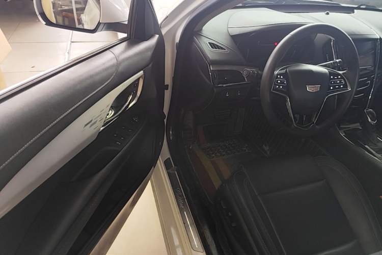 Used Cadillac ATS-L 2017 28T Fashion Edition Driver Seat