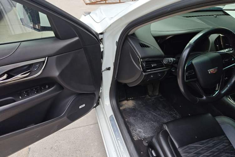 Used Cadillac ATS-L 2017 28T Tech Edition Driver Seat